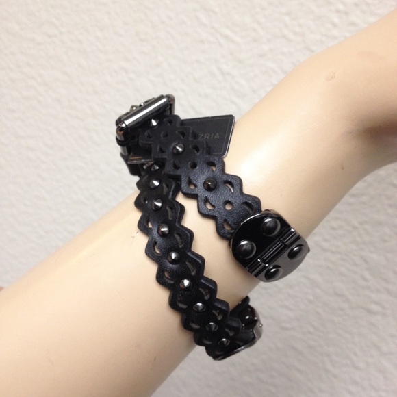 BCBG BRACELET CUFF DOUBLE WRAP BLACK VEGAN LEATHER - Picture 4 of 7